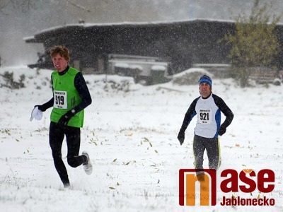 Obrazem: Janovský přespolní běh letos proběhl za drsných podmínek