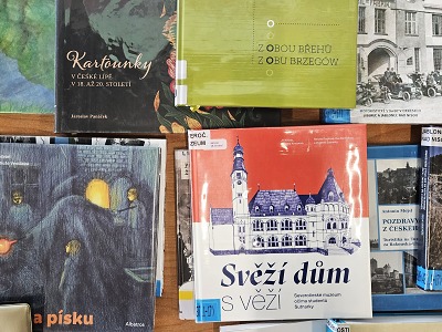 Krajská soutěž Kniha roku je v plném proudu, hlasovat lze na webu