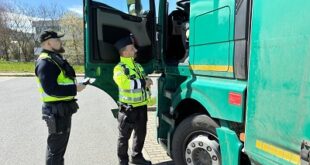 Policisté se v rámci kontroly zaměřili na nákladní dopravu na Turnovsku