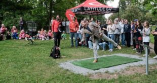 V Turnově otevřeli první discgolfové hřiště