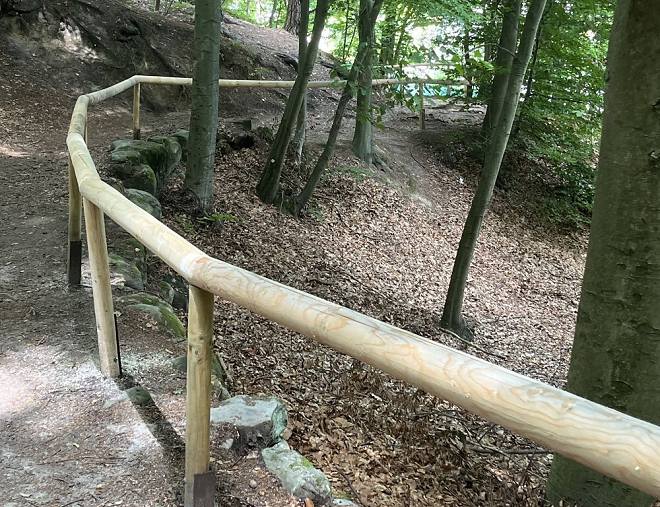 Vstup na turistickou stezku v Klokočí
